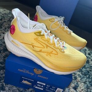 Brooks runDisney Glycerin 23 Belle Womens Size 10.5 BRAND NEW IN BOX